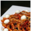 매운 떡볶이 & 미트볼 떡볶이... 이미지