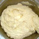 사우어(SOUR) 이미지
