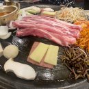 60판왕뚜껑삼겹살(곡선점) 이미지