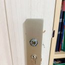 청라린스트라우스아파트경로당 | 청라 우미린스트라우스아파트 손잡이가 부러진 안방문모티스락 손잡이교체 후기