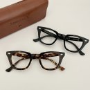 더아이웨어(THE EYEWEAR) 이미지