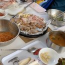 세자매고기테이블 이미지