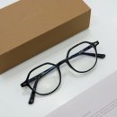 중증 근무력증을 가진 고객님의 안경 제작 후기 © Myasthenia Gravis