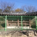 최일황·최우홍 부자 효자 정려 | 최일황, 최우홍 부자 효자 정려 / 화성시 장안면 수촌리에 소재한 정려 / 인근의 수촌교회와 함께 주목...