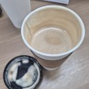 싸다김밥 서여의도 | 3월 신혼일기 :: 마포 공덕 빵지순례 / 왕사남 영화보기 /신흥시장 데이트/ 버터떡 / 여의도 한강공원 벚꽃