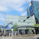 홍대입구역 2번 출구 삼성스토어 앞 이미지