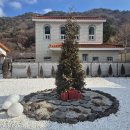 갓구워낸빵 | 전북 무주 계곡뷰 테라스 카페, 갓 구워낸 시그니처 굴뚝빵 맛집 세븐컴퍼니