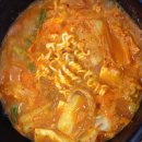 호랑이부대찌개 이미지