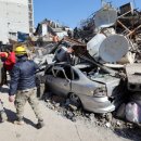 튀르키예·시리아 지진 사망자 2만 명 넘어 이미지