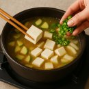 시대부터 현대까지 사랑받아 온 두부된장찌개의 유래와 건강 비밀, 집밥의 진수를 담은 전통 레시피 공개