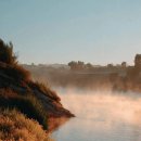 강변에서 이미지