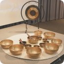 몸과 마음을 돌보는 치유의 움직임, 춤명상 | 부산시 교육청 직원 워크숍 후기｜싱잉볼 명상으로 만난 연말의 쉼