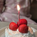 아이와 함께 유럽식 홈베이킹 | "아이와 크리스마스 홈베이킹｜카스테라로 초간단 수제 딸기 케이크"