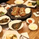 소나무한그루 이미지