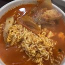 옥이네 김치찌개 이미지