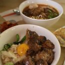 고니PC(인-346) | 강남구청역 | 대창라멘과 대창덮밥을 뿌시는데, 인테리어는 카페고 bgm은 편집샵이야 (positive)