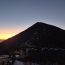 은빛추억 | 설악산 일출 산행 봉정암에서 대청봉까지, 발끝에만 닿는 은빛 눈길 2026.2.1