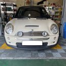 옐로우 터널 이미지