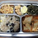 현미콩밥과 두부찌개 이미지