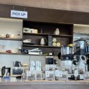 안락상가시장 | 안락동]딥플로우커피, 온천천카페거리신상카페, 안락역신상카페, 해리단길 휩쓸고 온 햇트남커피...