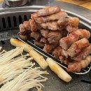 (주)새라컴퍼니 용인지점 | 용인 풍덕천동 숙성 삼겹살 오겹살 맛집 | 맛찬들왕소금구이 수지점