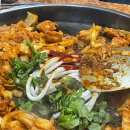 춘천 닭갈비 현지인 맛집을 찾고있다면 누룽지 볶음밥이 맛있는 솔개미 닭갈비