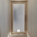 용산1농로 | [대구중문] 용산미진태왕 좁은 현관 극복! 우드 간살 싱글도어로 아늑한 분위기 전환