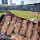 새마을로1R-14 | [잠실야구장] 3루 레드석 225구역 후기 / 새마을시장 먹거리 포장 추천 (파오파오, 깻잎닭강정, 김반장...