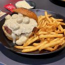 [판교] &#39;일구공&#39;_ 최현석 셰프가 만든 수제버거 맛집🍔_뇨끼버거 후기 (7점/10점)