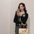 경계의꽃빌딩 이미지