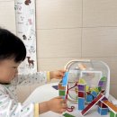 맘스피그 | 두 돌 아기 엄마표놀이 방법 | 자석 블록을 활용한 놀이터 만들기 창의력 활동 후기
