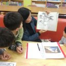 생각이 크는 도서관 이미지