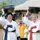 물동이 이고 가는 이미지