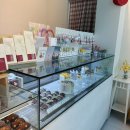 줌커피 | 과천 갈현동케이크맛집 카페 더줌 딸기케이크 초코 버떠떡 후기