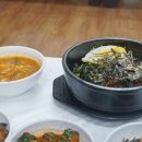 웃는돈지 국수가 이미지