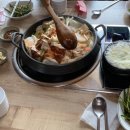 사리나무꽃이피는집 이미지