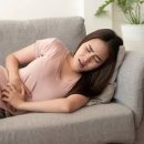 갑자기 명치 윗 아랫 배 통증 원인 급체 증상 치료 이미지