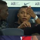 "나한테 패스를 안해"…바람 잘 날 없는 PSG, 이번엔 네이마르-음바페 '불화설' 이미지