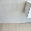 해피투모로우마린 | 해운대 거실 벽타일 보수 비용 아트월타일 타공 구멍 및 파손 복원