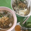 찰리팝PC카페 | 태국 여행 ep.3 카오산로드의 크리스마스 클럽 더원&amp;럭키비어 (맛집 몬트 토스트, 나이쏘이)