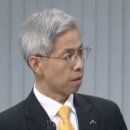손바닥에 '민(民)' 쓴 권영국 "왕 아닌 민중의 대표"…윤석열 '왕(王)' 풍자﻿ 이미지
