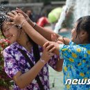 라오스 / 더위를 잊게 하는 물의 축제 개최 신행싸/울산허니문여행사/신혼여행/울산웨딩박람회 이미지