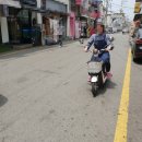 화이트 자전거 이미지