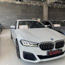 테트라곤 | [부산 경동오토필드 중고차] 2022년식 BMW 5시리즈(G30) 520i M 스포츠 - 1인신조, 보험이력 0원, 2만km...