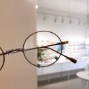 선샤인안경원 | 림락안경을 찾아 신사동에서 오신 고객님, 영화 밀정 공유 안경, 림락1005a + 세이코 UVF청광차단렌즈...