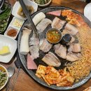 돈꿈솥뚜껑삼겹살 이미지