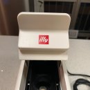 illy 커피머신 팔아요( 판매 완료) 이미지