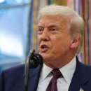 트럼프 "반도체에 100% 관세 부과할 것" 이미지