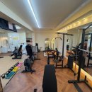 라이즈업 피트니스 우먼 이미지