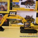 JCB JS330 굴삭기 1:32 이미지